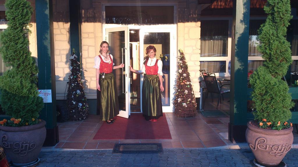 Grand Hotel Residence Boutique Hotel With Privat Wellnes (Adults Only) П'єштяни Екстер'єр фото